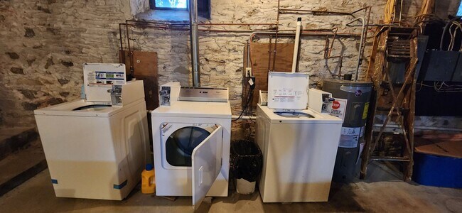 Building Photo - 18-20 Green Street