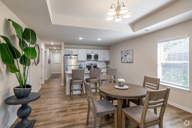 Interior Photo - Northgate Canton