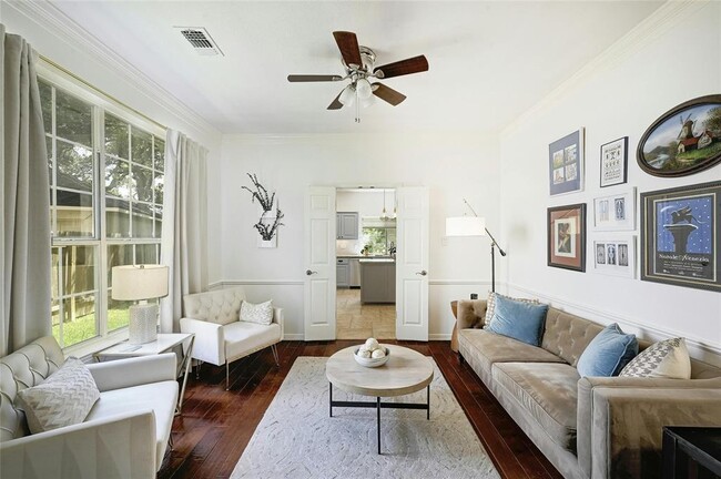 Foto del edificio - 6557 Needham Ln