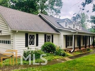 Building Photo - 7565 Chaparral Dr NE