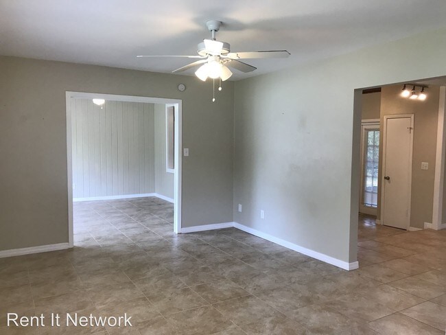 Foto del edificio - 3 br, 2 bath House - 8001 Pine Hill Drive