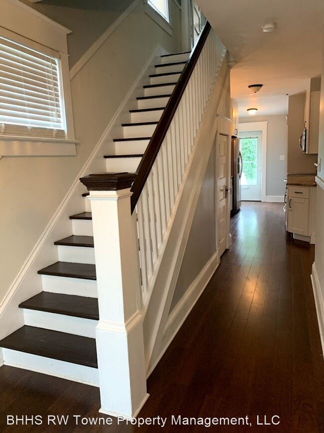 Building Photo - 3 br, 2 bath House - 615 W. 34th Street