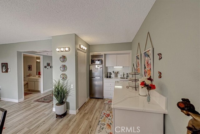 Building Photo - 24055 Paseo Del Lago