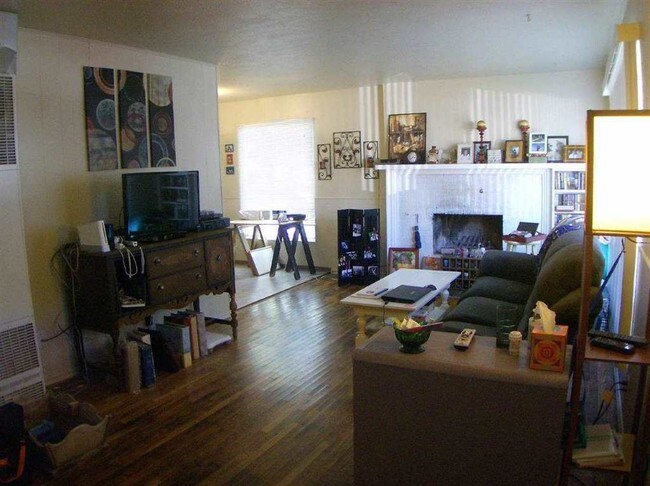 Foto del edificio - 2013 S Denver Ave