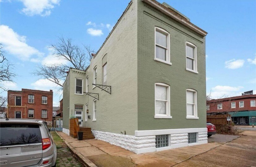 Foto principal - 2905 S 18th St