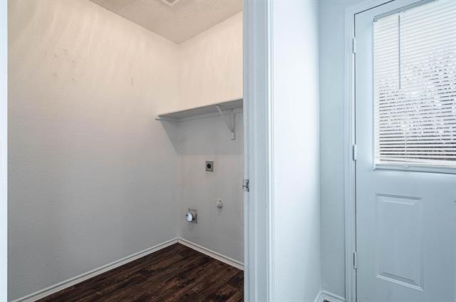 Foto del edificio - 513 Rocky Springs Dr