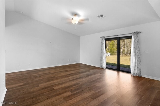 Building Photo - 862 Winwood Cir