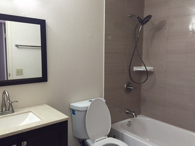 Building Photo - 5 Bedroom, 3 Bathroom House (Mililani)