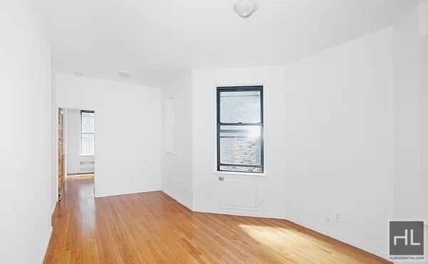 Foto del edificio - EAST 83 STREET