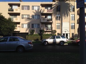 Building Photo - 216 S Occidental Blvd