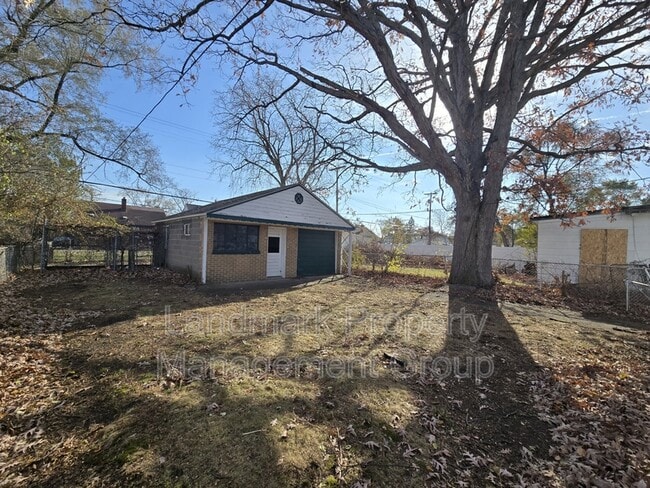 Building Photo - 19960 Wisconsin St