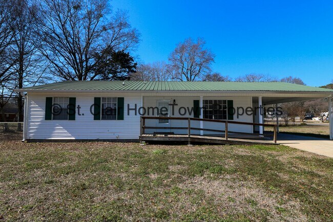 Foto del edificio - One level Home Close to Town