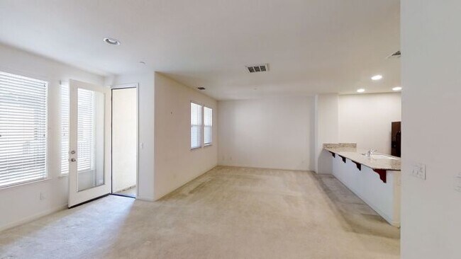 Building Photo - 1433 Lee Pl