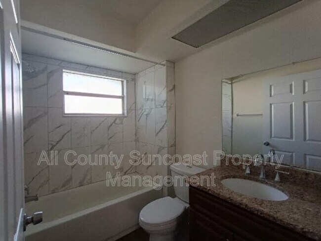 Foto del edificio - 7551 35th St N