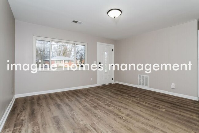 Building Photo - 3 bedroom home in Sharonville