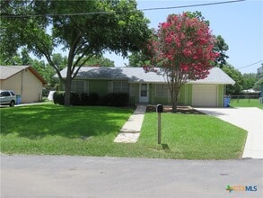 Building Photo - 969 Kunkel St