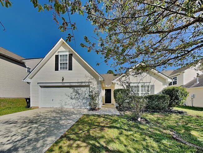 Building Photo - 2921 Deep Cove Dr NW