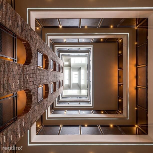 Foto del edificio - 785 Dekalb Ave