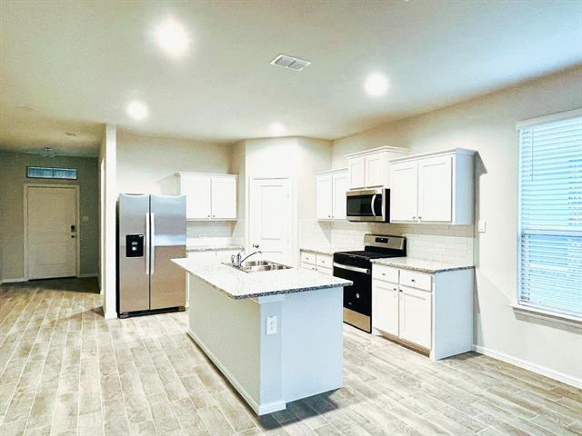 Building Photo - 5317 Star Bright Dr