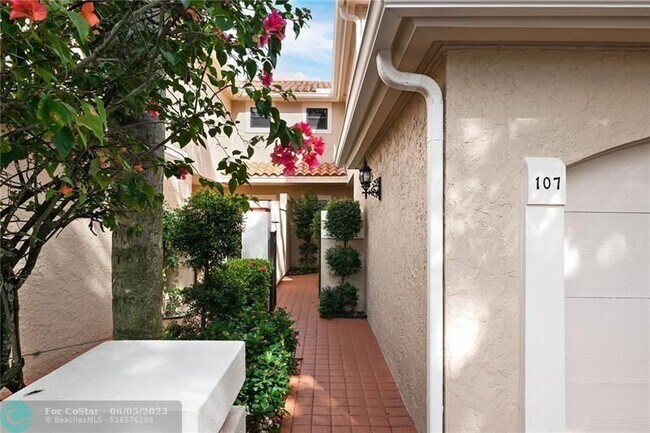 Building Photo - 6020 Verde Trail S