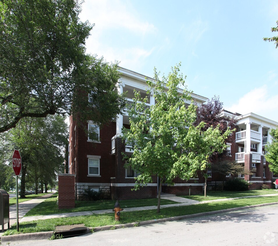 Building Photo - Brownell Apts.