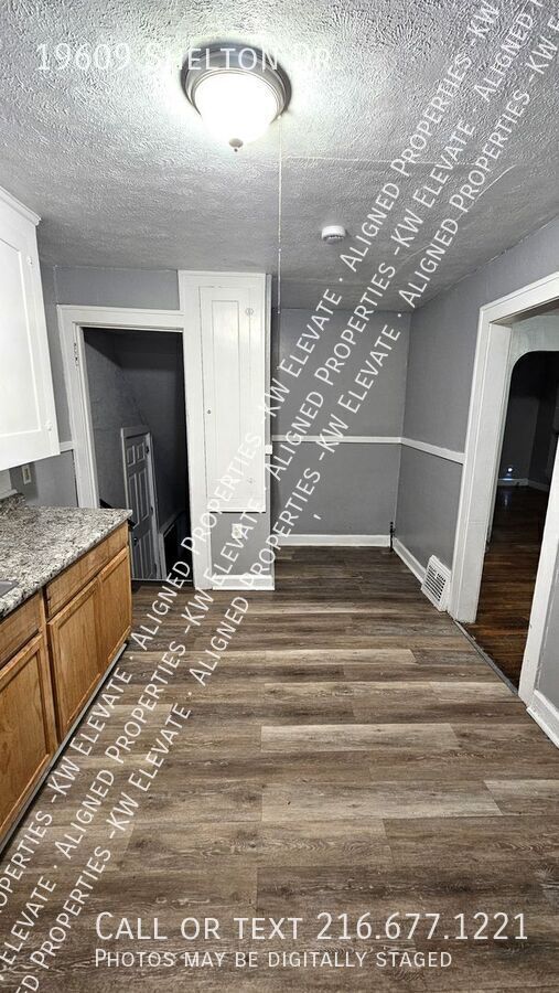 Building Photo - 19609 Shelton Dr