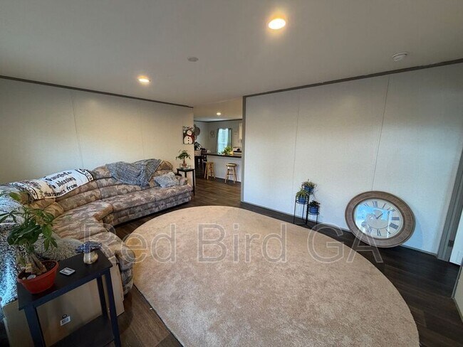 Foto del edificio - 2944 Jones Chapel Rd