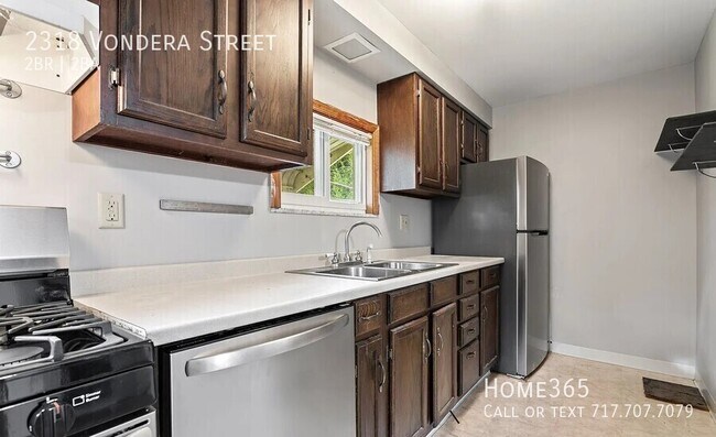 Photo - 2318 Vondera St House