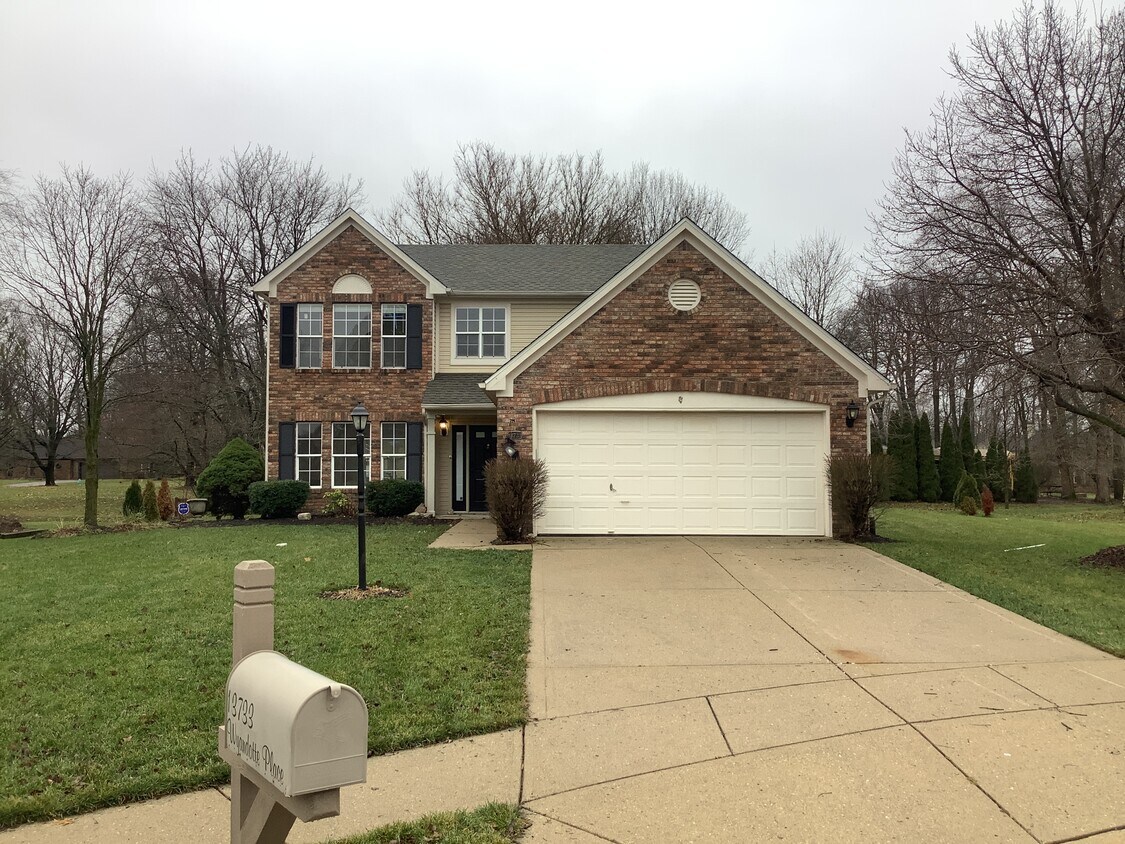 13733 Wyandotte Place House for Rent in Fishers, IN