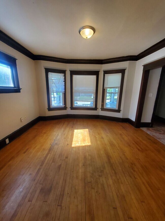 Foto del edificio - 3520-3522 N 15th St. (Duplex)(ACE PROPERTY)