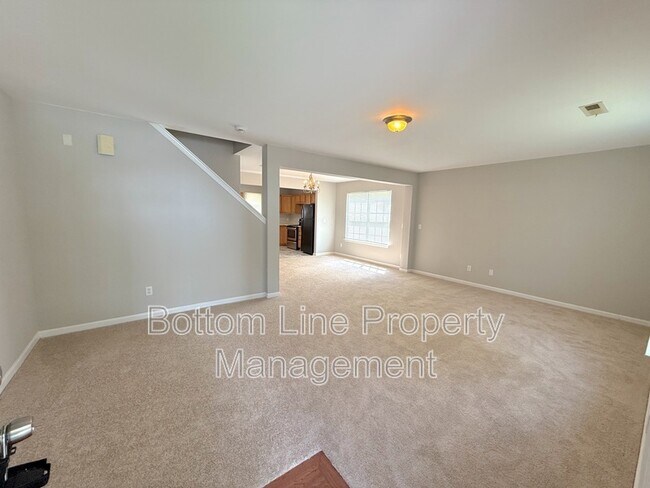 Foto del edificio - 1320 Ben Livingston Rd