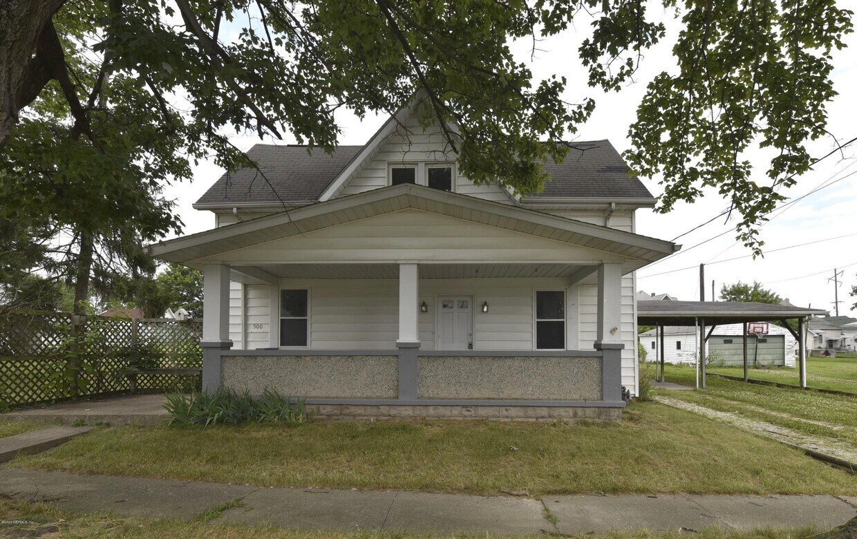 500 Sw 2nd St Loogootee In 47553 House For Rent In Loogootee In Apartments Com