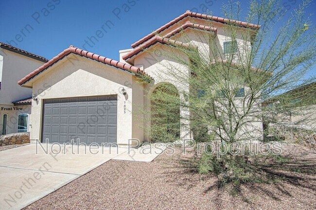 Building Photo - 7825 Enchanted View Dr