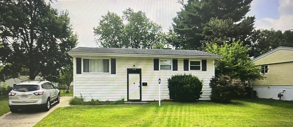 Primary Photo - 314 Empire Dr