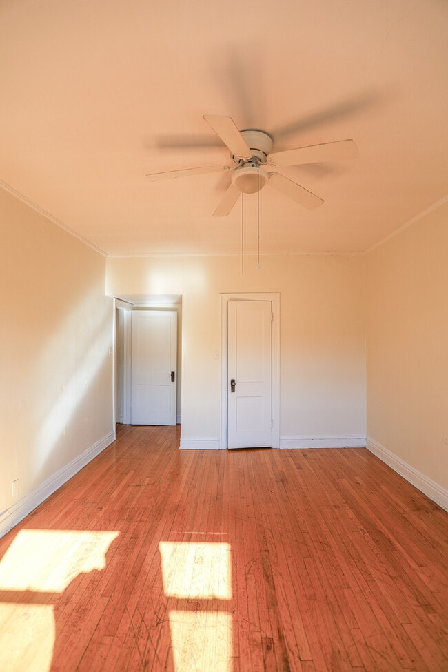 Foto del edificio - 7518 N Seeley Ave
