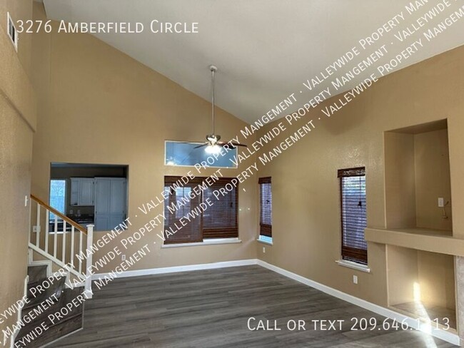 Foto del edificio - 3276 Amberfield Cir