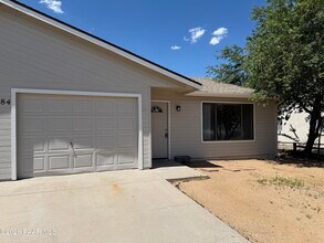 Building Photo - 3284 N Greg Dr