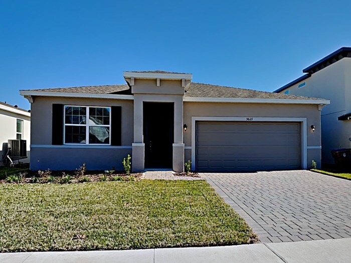 Foto principal - MOVE IN SPECIAL- Brand New 4/2 Home!