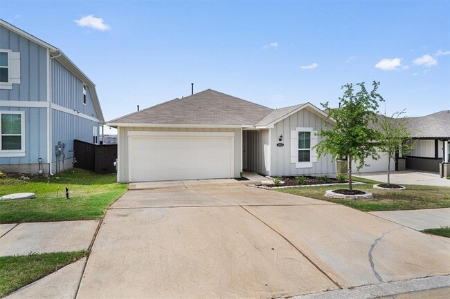 Building Photo - 11620 Comano Dr