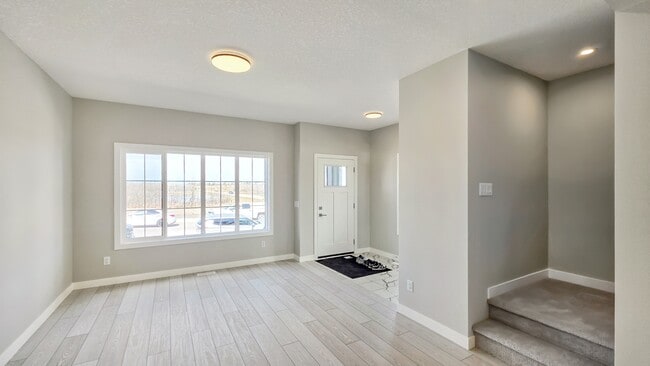 Building Photo - 10005 Huxbury Dr NE