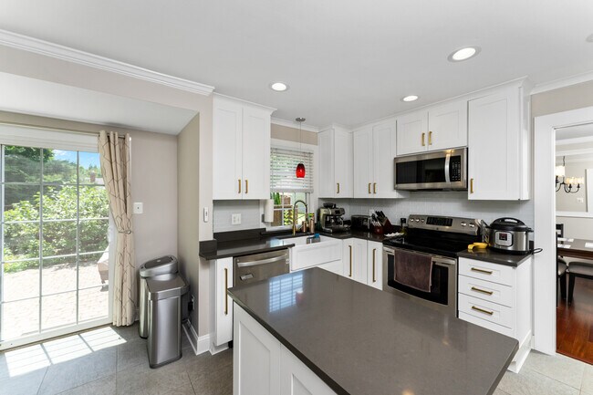 Foto del edificio - 9625 Lincolnwood Dr