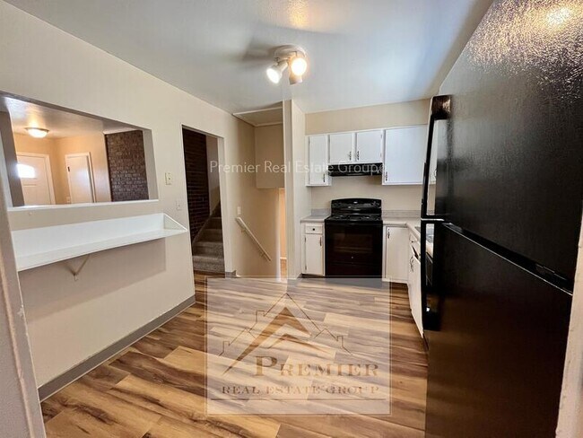Foto del edificio - 1437 Auburn Dr