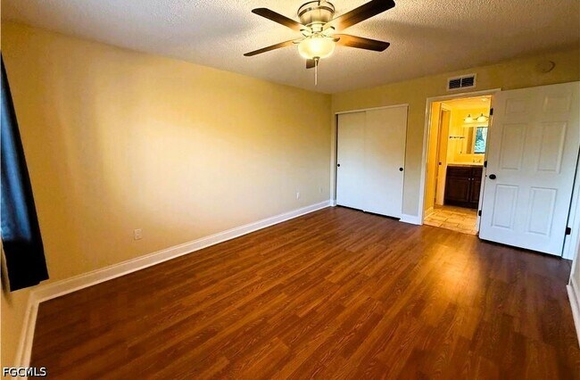 Foto del edificio - 3920 Orange Grove Blvd