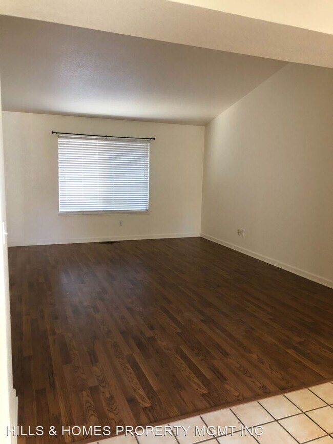 Foto del edificio - 4 br, 2 bath House - 107 AGUIRRE WAY