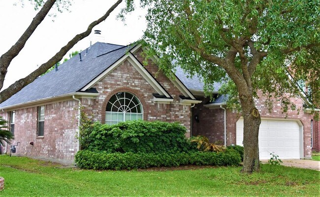 Building Photo - 19639 Chestnut Brook Ct