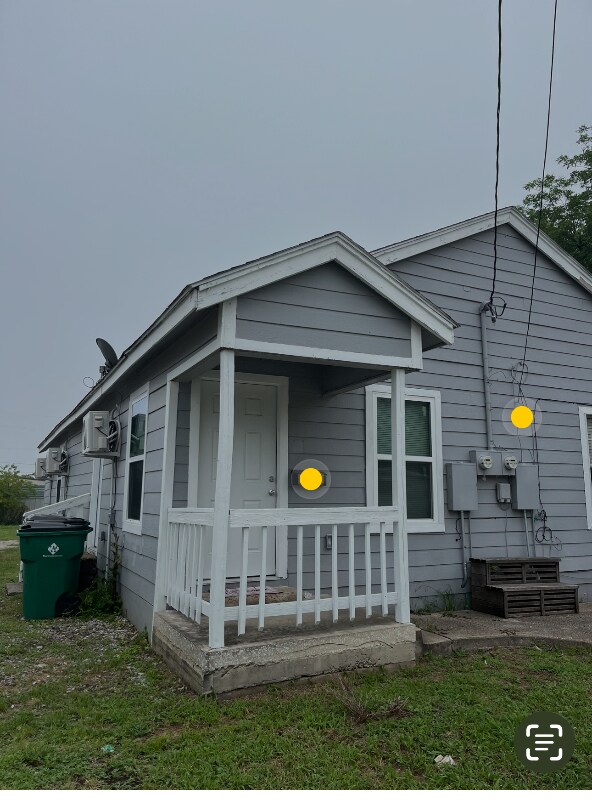 Foto principal - 704 N Tennessee St