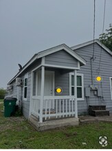 Building Photo - 704 N Tennessee St