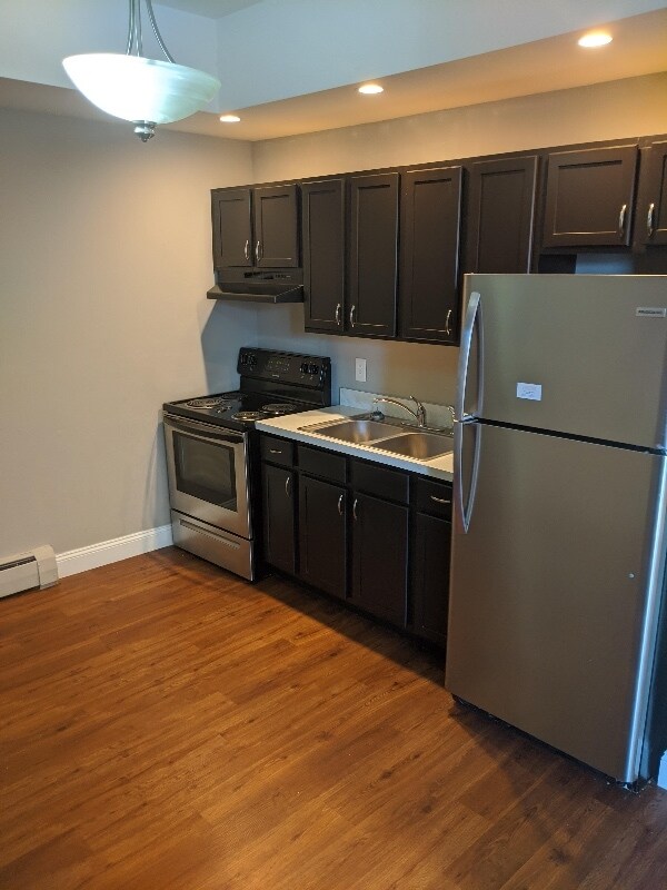 Building Photo - 1323 Pendleton St
