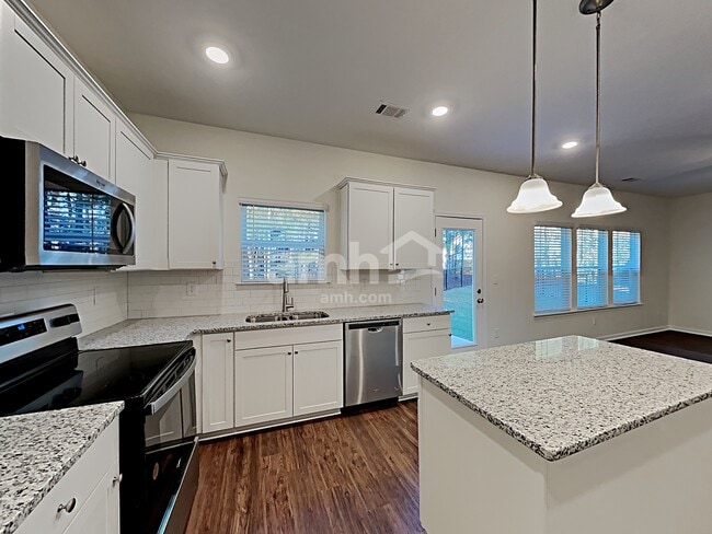 Building Photo - 81 Cheatham Hill Ln