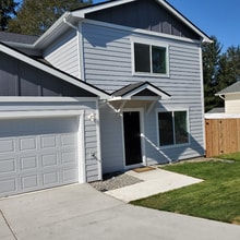 Building Photo - 9229 Kenwood Dr SW